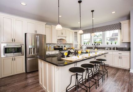 4b_-_Kitchen.jpg